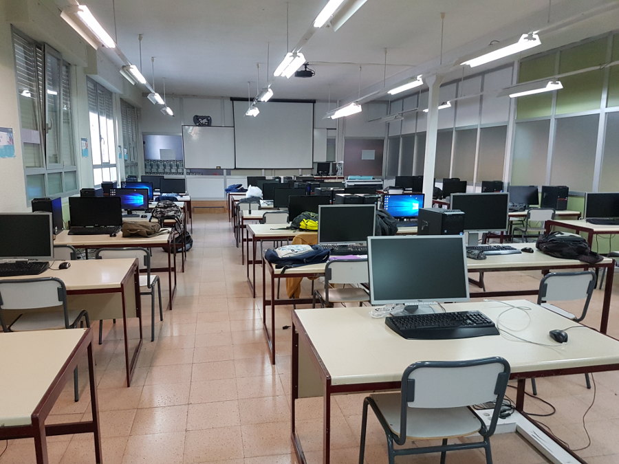 Sala-aula ordenadores Mantenimiento