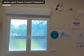🌐 Proyecto de FP: Aplicación de Tecnologías IoT en el Aula Taller
